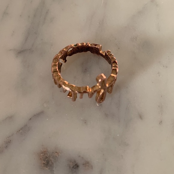 3/$25 ⭐️ Futuristic Mermaid Rose Gold Ring Size 7 - Picture 4 of 4